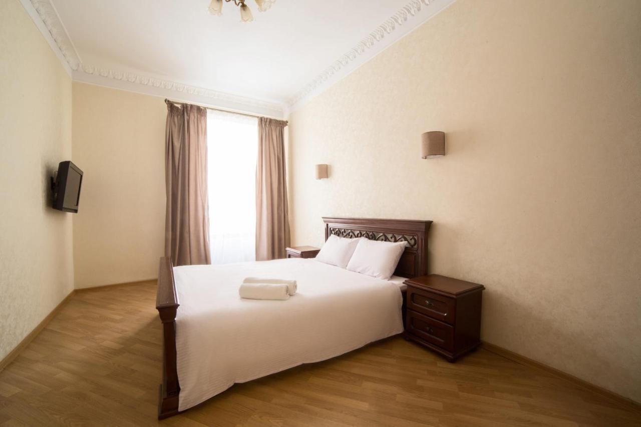 Апартаменти На Вірменській3 З 2Спальні Та Кухня Lviv Exterior foto